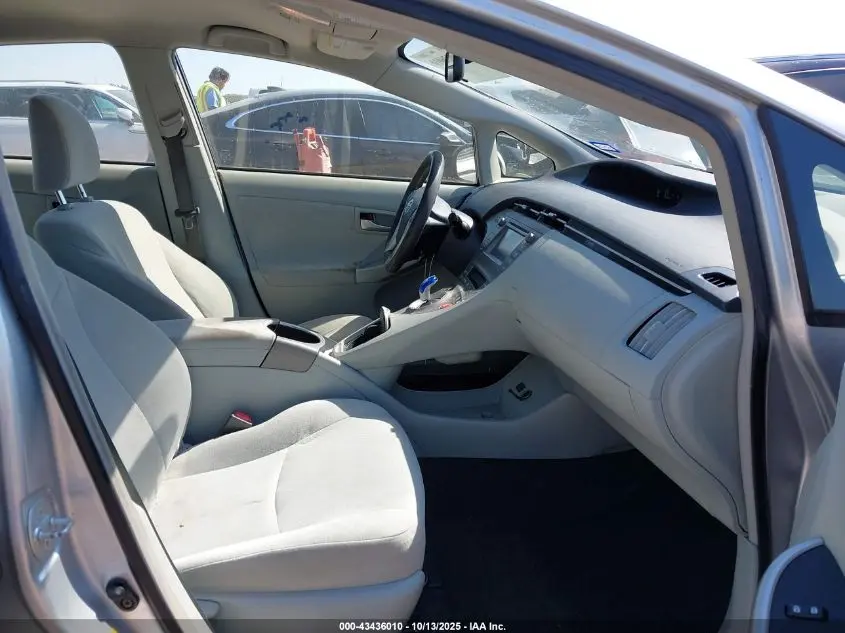 2014 TOYOTA PRIUS TWO