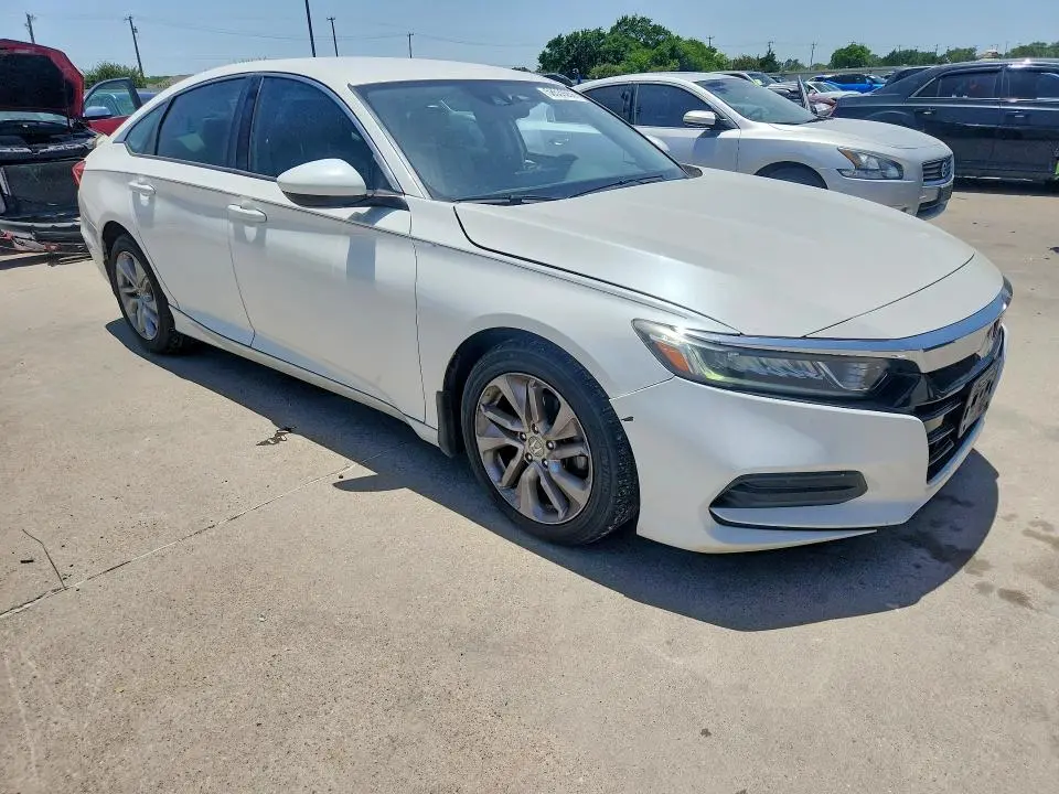 2020 HONDA ACCORD LX  