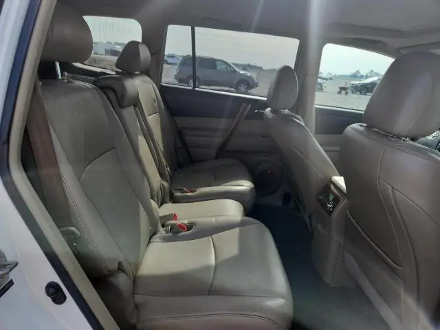 2013 TOYOTA HIGHLANDER LIMITED  