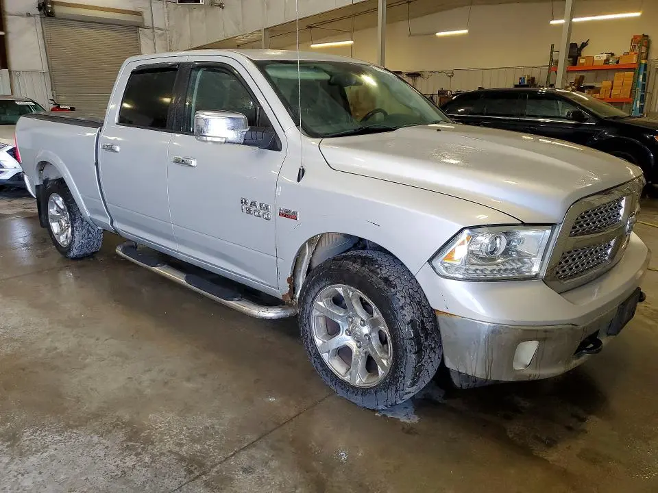 2014 RAM 1500 LARAMIE  
