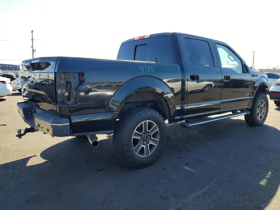 2015 FORD F150 SUPERCREW  