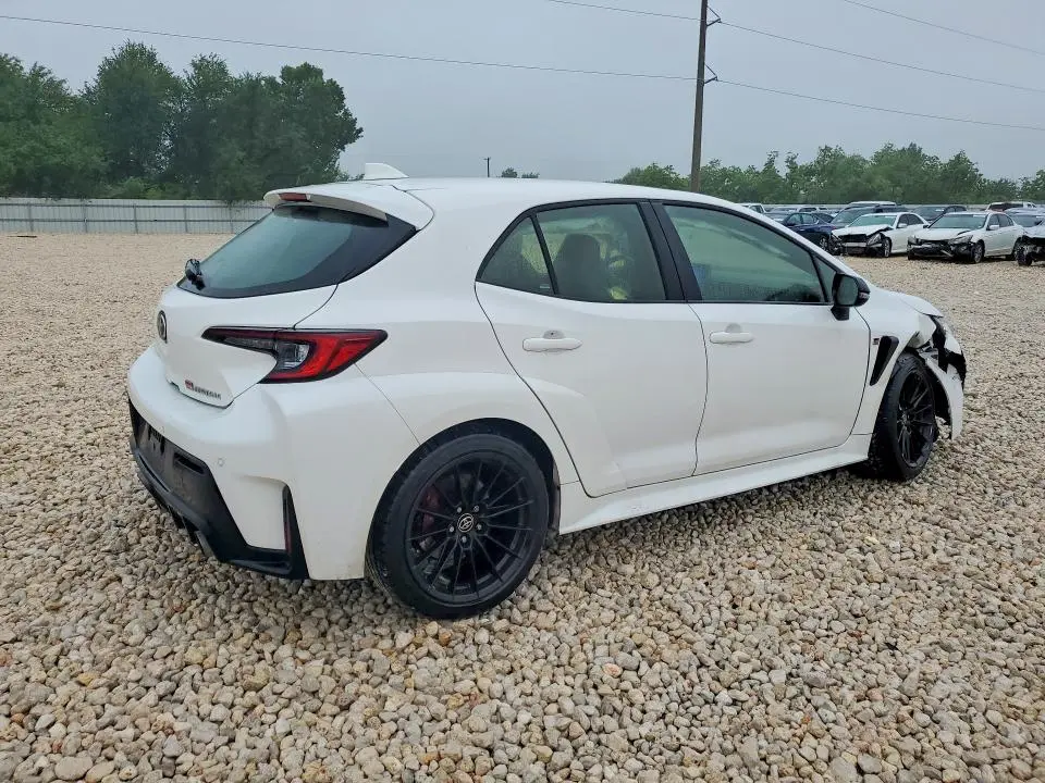 2024 TOYOTA GR COROLLA PREMIUM  