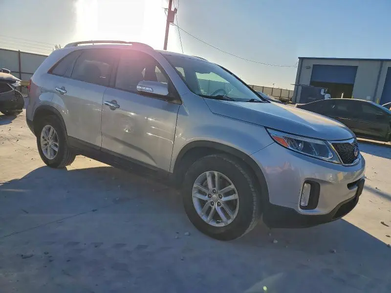 2014 KIA SORENTO LX  