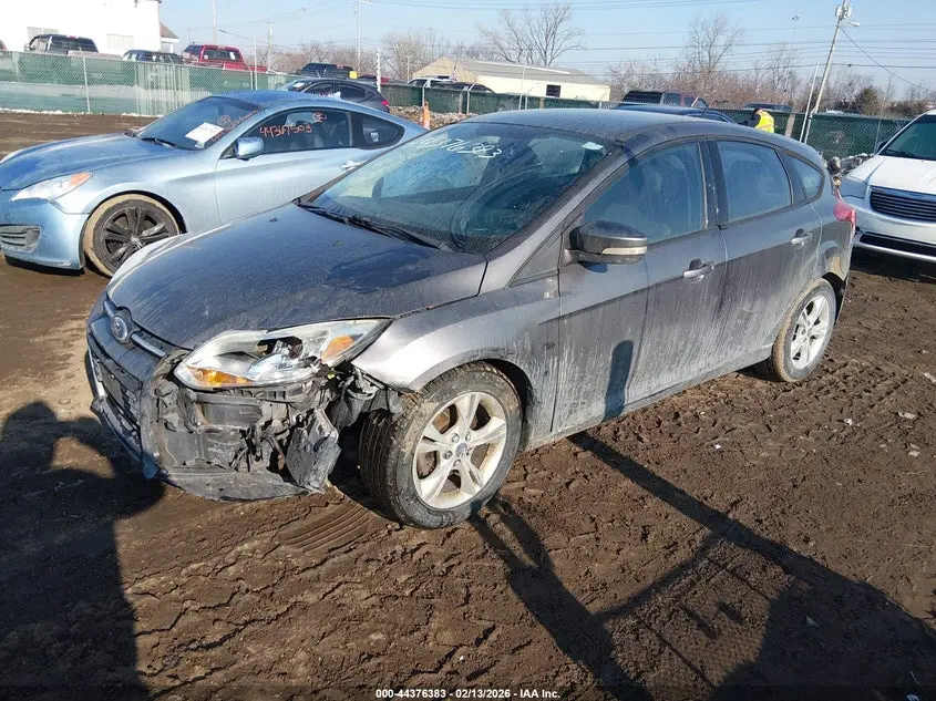 2014 FORD FOCUS SE