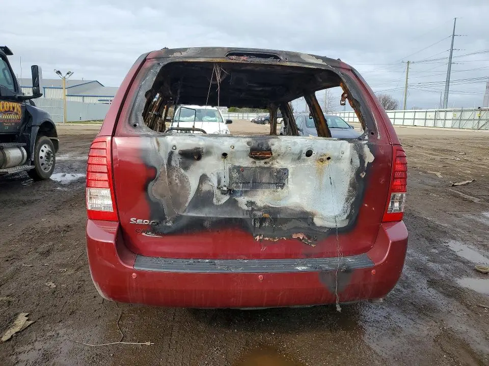 2014 KIA SEDONA LX  