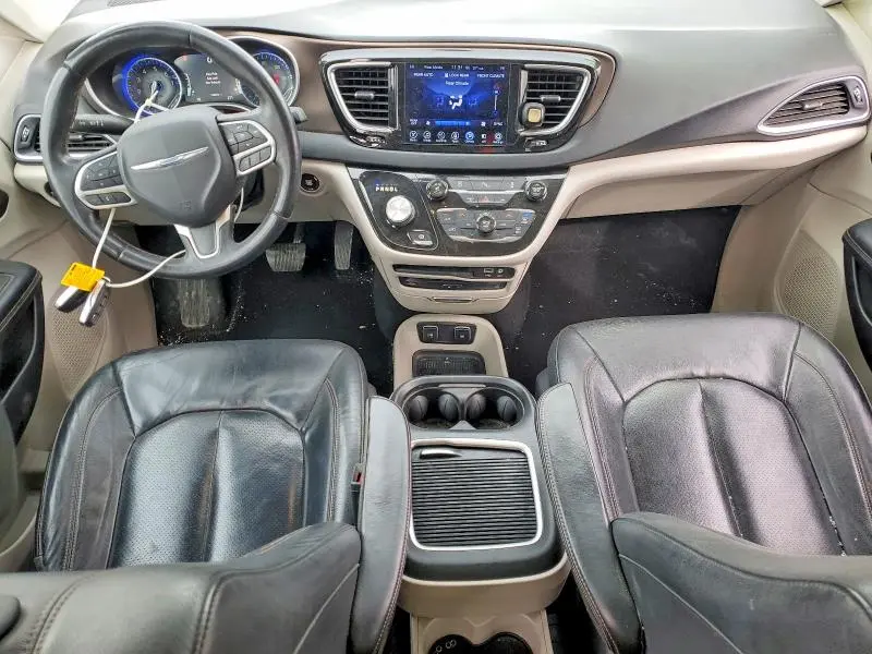2017 CHRYSLER PACIFICA TOURING L PLUS  