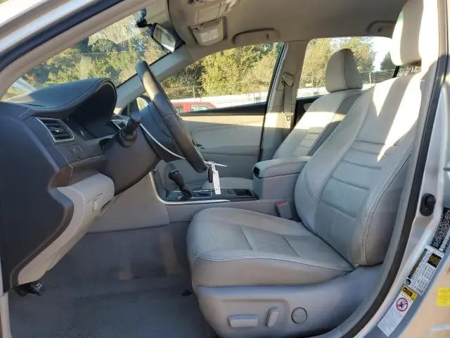 2016 TOYOTA CAMRY LE