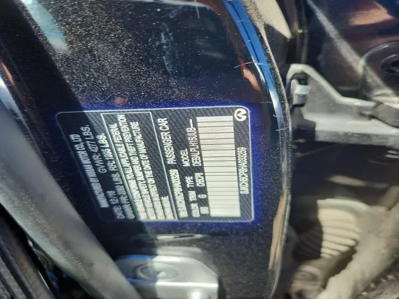 2017 INFINITI QX30 BASE  
