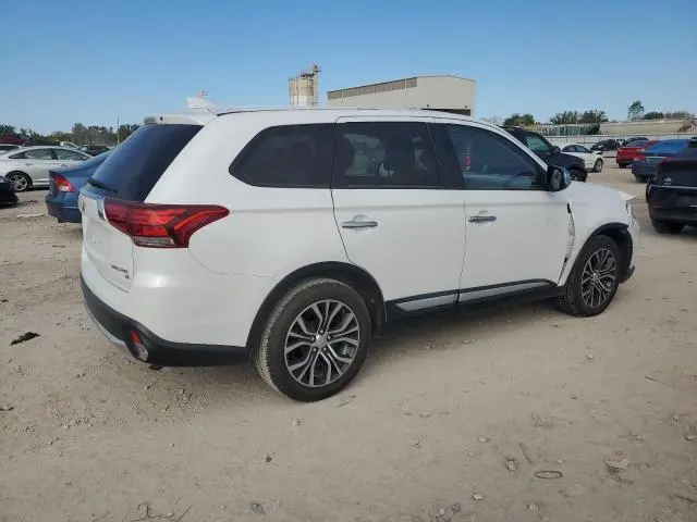 2017 MITSUBISHI OUTLANDER SE