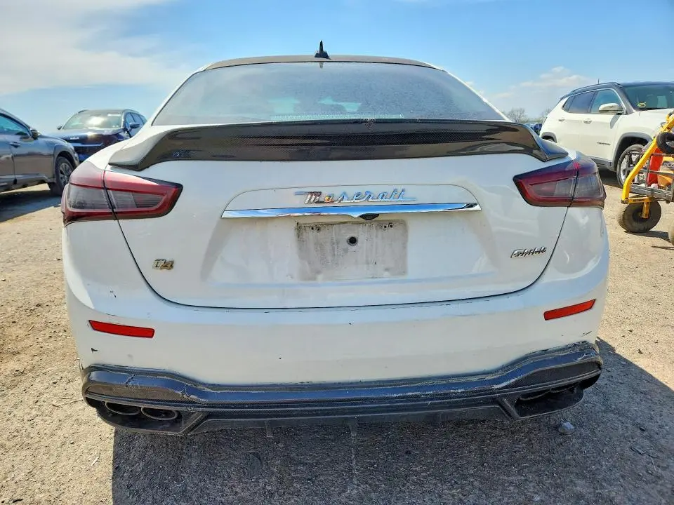 2015 MASERATI GHIBLI   