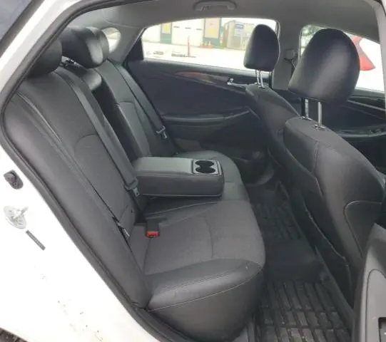 2014 HYUNDAI SONATA SE  