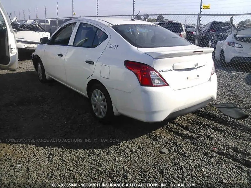 2017 NISSAN VERSA 1.6 S+