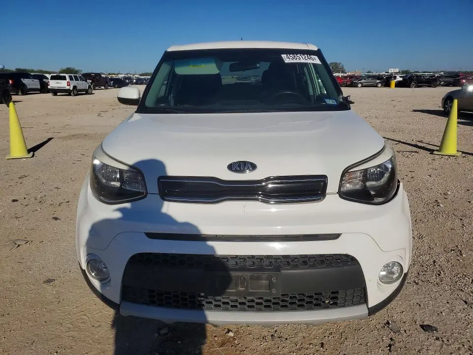 2019 KIA SOUL +  