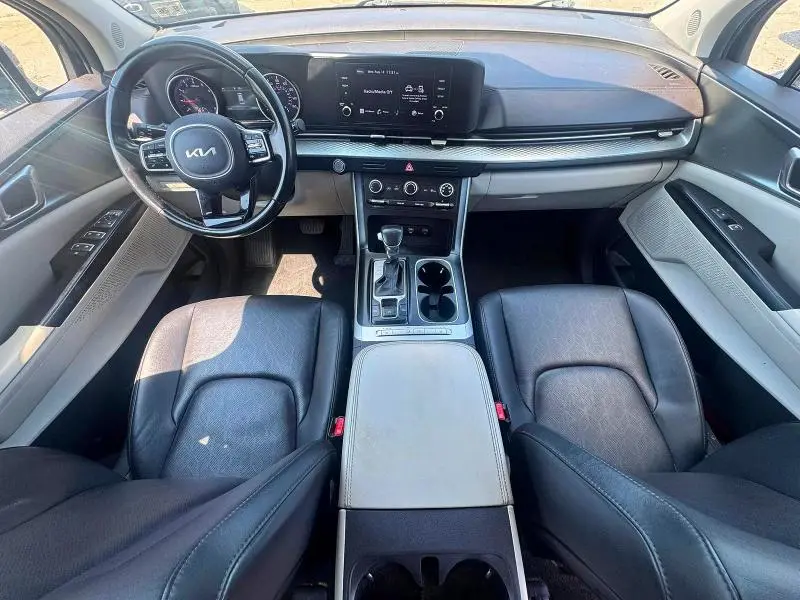 2022 KIA CARNIVAL LX  