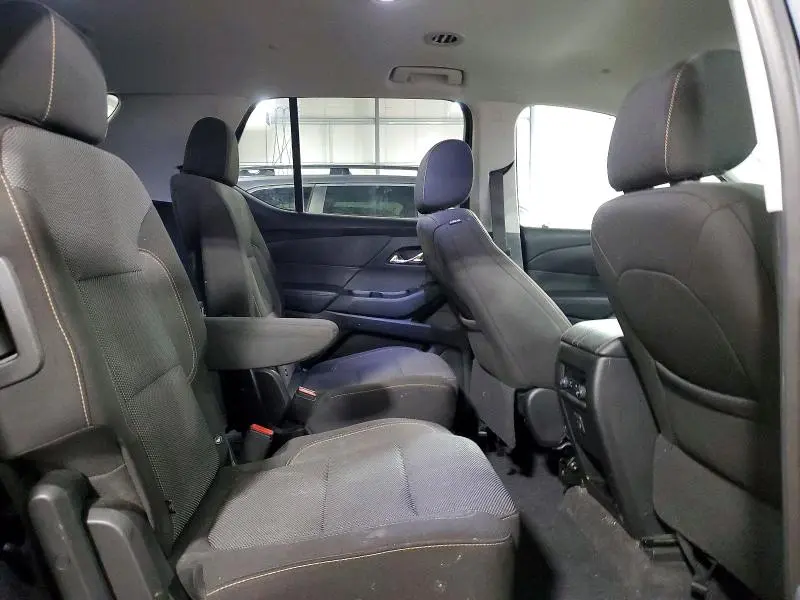 2020 CHEVROLET TRAVERSE LT  