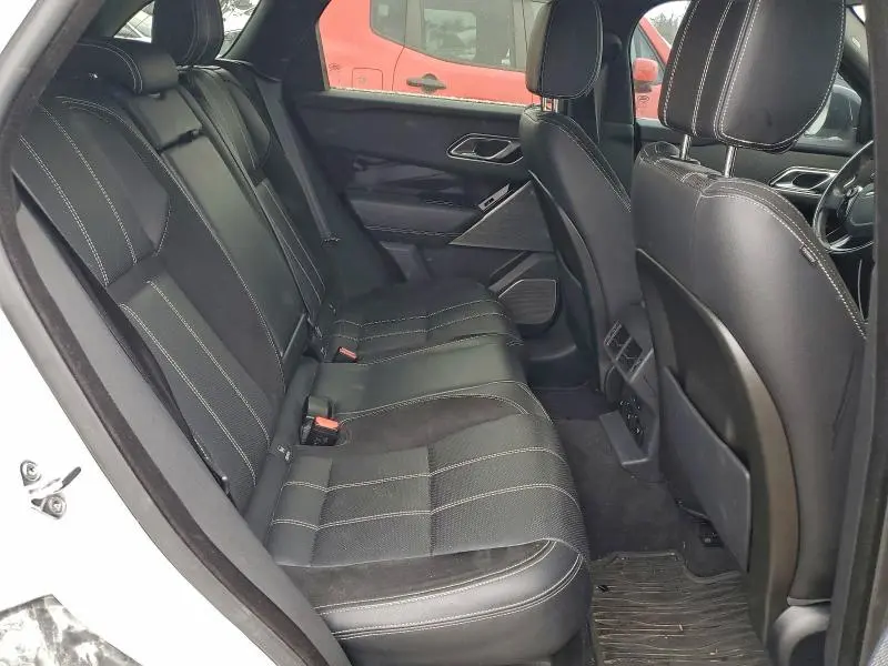 2018 LAND ROVER RANGE ROVER VELAR R-DYNAMIC SE  