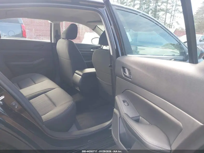 2025 NISSAN ALTIMA SV FWD