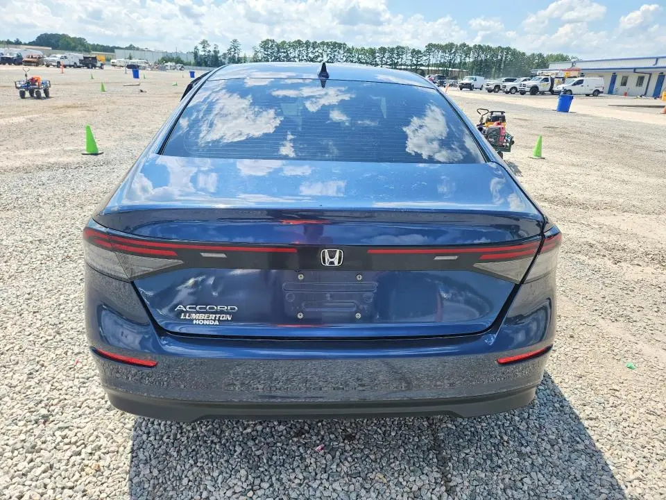 2024 HONDA ACCORD EX  