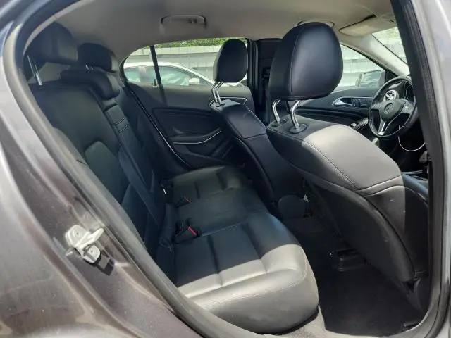 2015 MERCEDES-BENZ GLA 250 4MATIC  