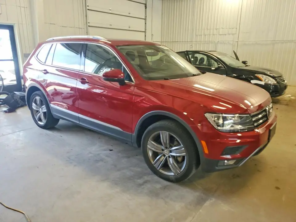 2020 VOLKSWAGEN TIGUAN SE  