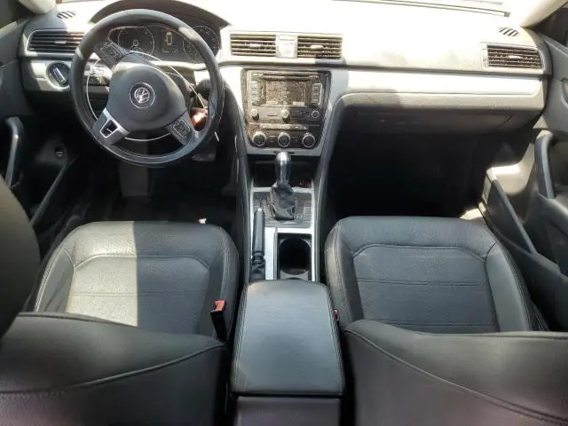2012 VOLKSWAGEN PASSAT SE  