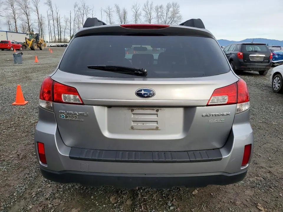 2011 SUBARU OUTBACK 2.5I PREMIUM  