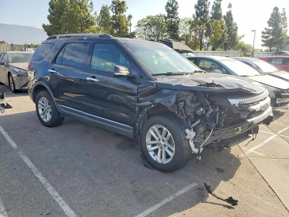 2014 FORD EXPLORER XLT  