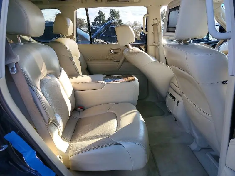 2015 INFINITI QX80 BASE  