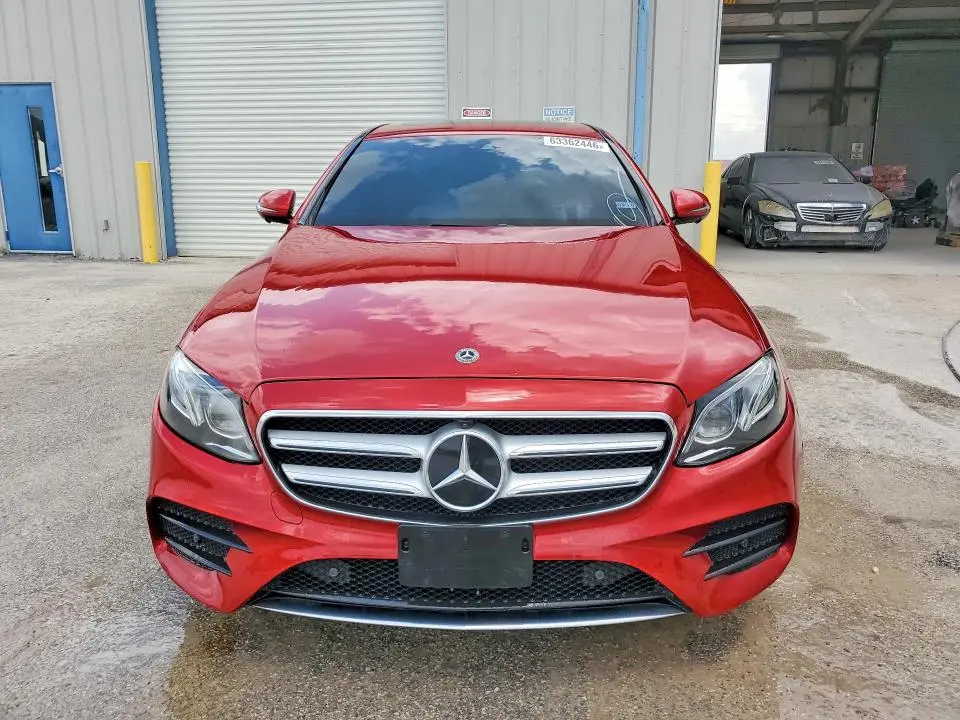 2019 MERCEDES-BENZ E 300  