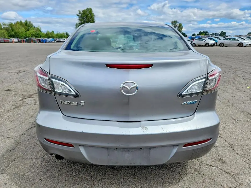 2012 MAZDA 3 I  
