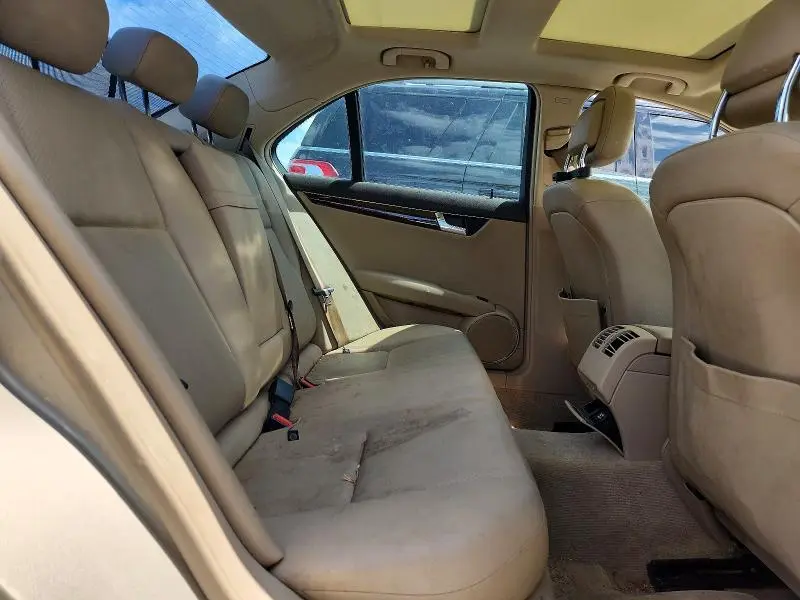 2011 MERCEDES-BENZ C 300 4MATIC  