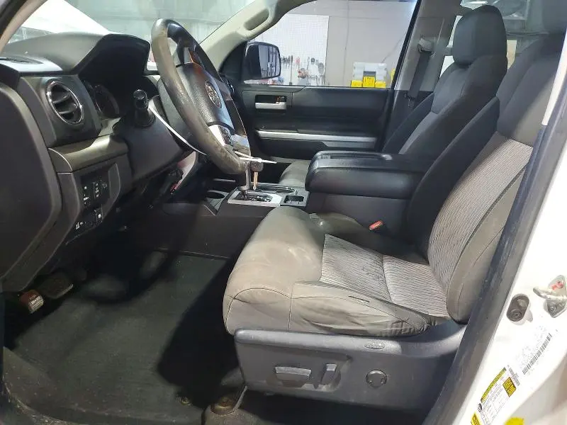 2014 TOYOTA TUNDRA SR5  