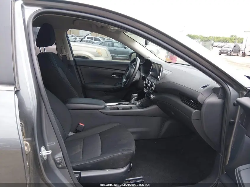 2024 NISSAN SENTRA SV XTRONIC CVT