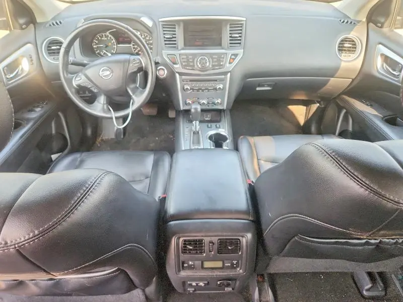 2019 NISSAN PATHFINDER SL  