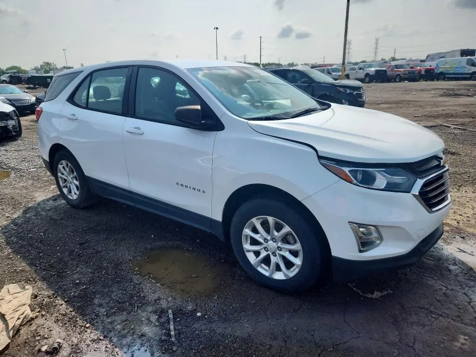 2018 CHEVROLET EQUINOX LS  