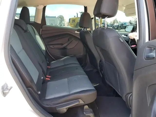 2017 FORD C-MAX SE  