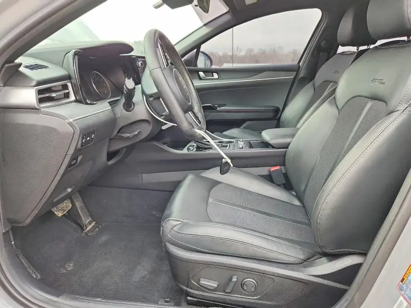 2024 KIA K5 GT LINE  