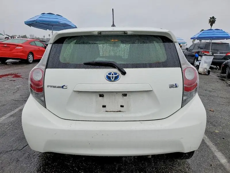 2013 TOYOTA PRIUS C   