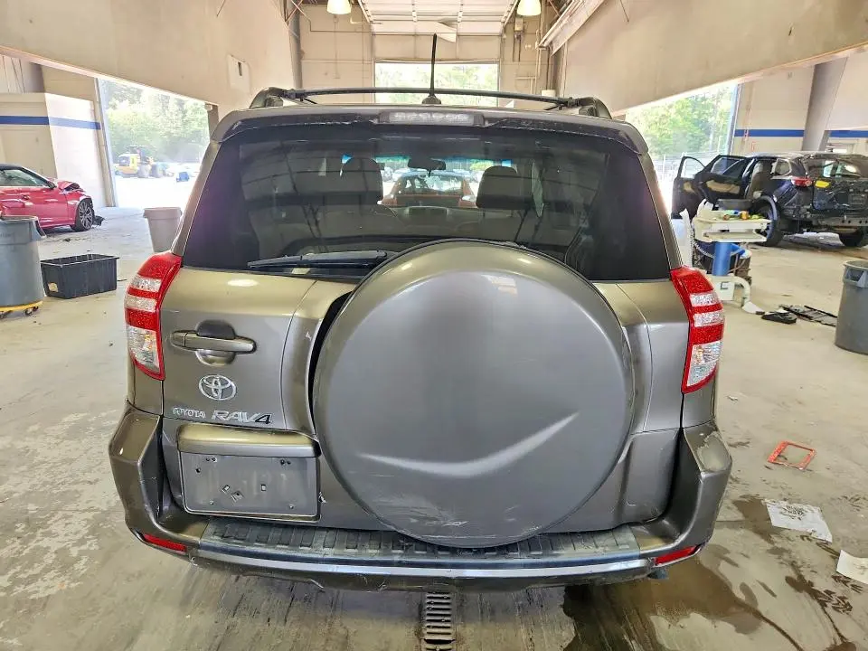 2010 TOYOTA RAV4 BASE  