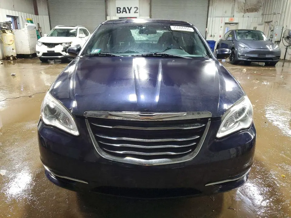 2012 CHRYSLER 200   