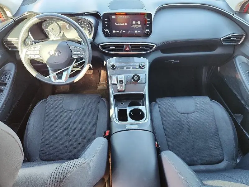 2021 HYUNDAI SANTA FE SE  