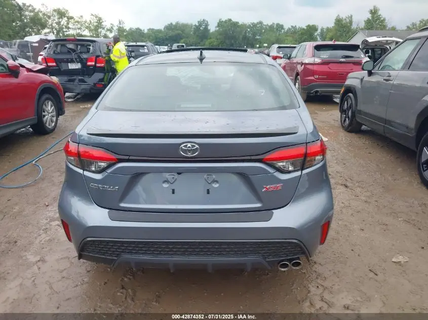 2022 TOYOTA COROLLA XSE