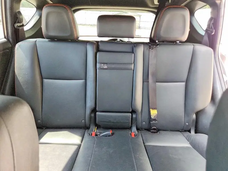 2017 TOYOTA RAV4 HV SE  