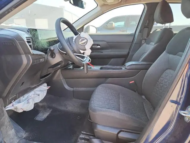 2025 NISSAN KICKS SV  