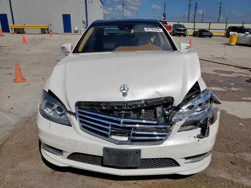 2013 MERCEDES-BENZ S 550  