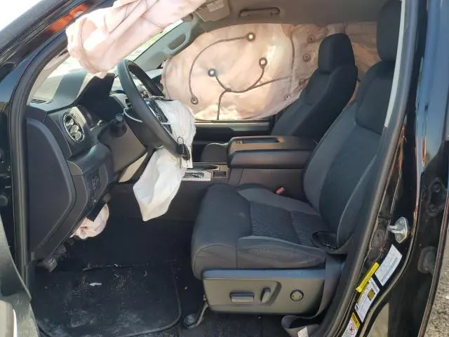 2016 TOYOTA TUNDRA CREWMAX SR5  