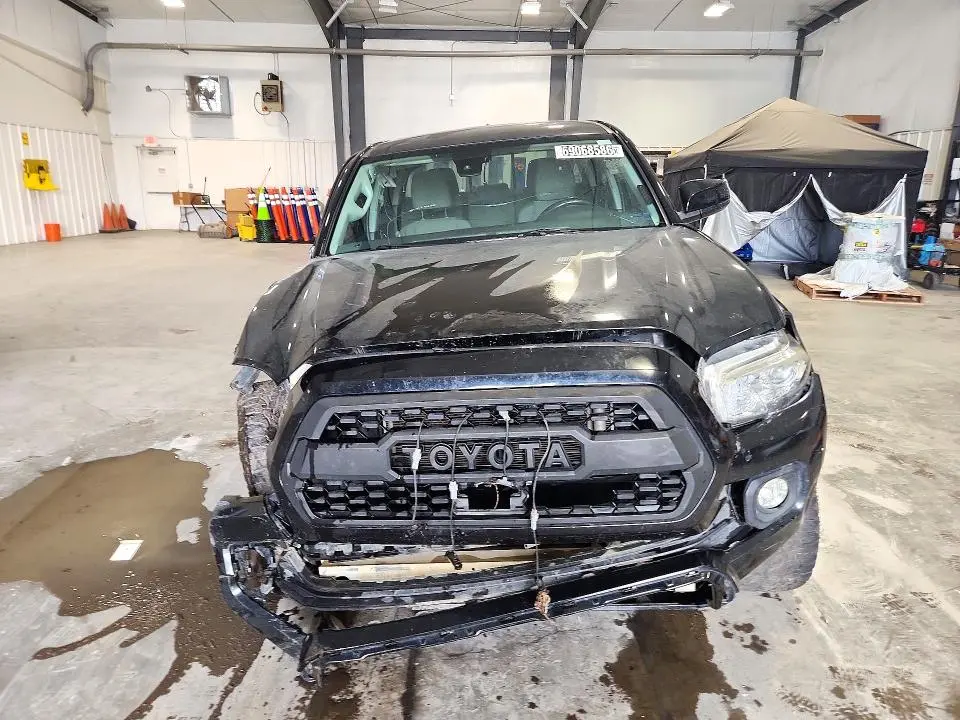 2021 TOYOTA TACOMA SR5 V6  