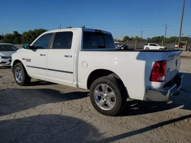 2016 RAM 1500 SLT
