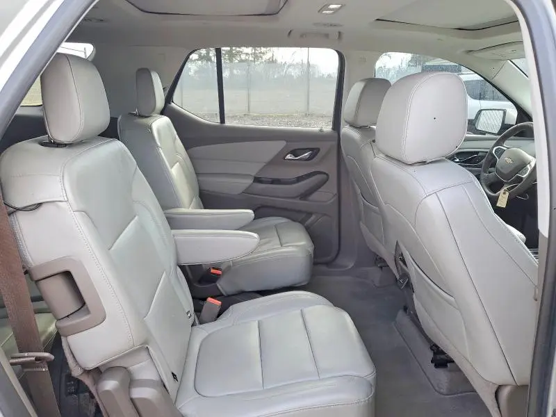 2018 CHEVROLET TRAVERSE LT  