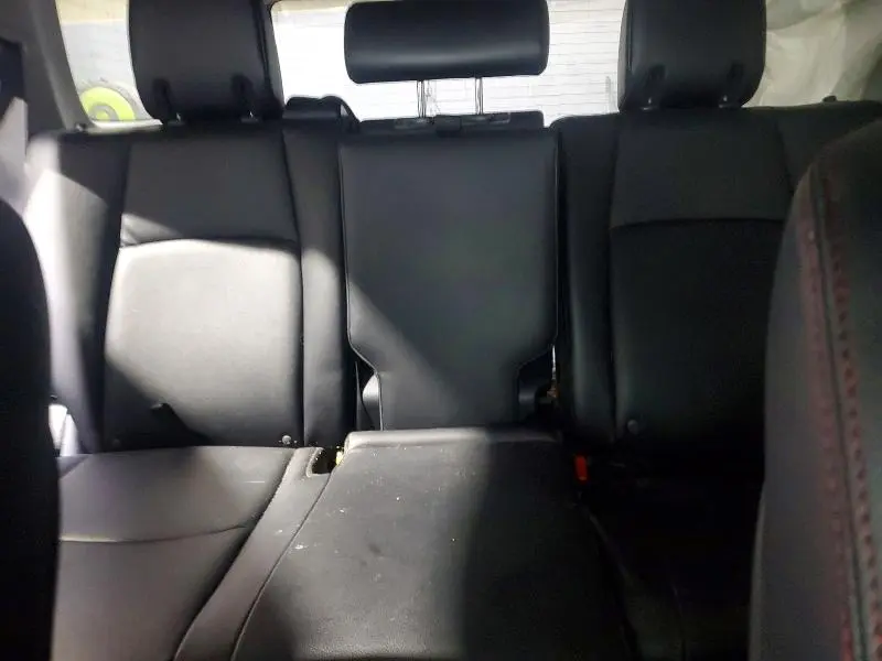 2018 TOYOTA 4RUNNER SR5/SR5 PREMIUM  